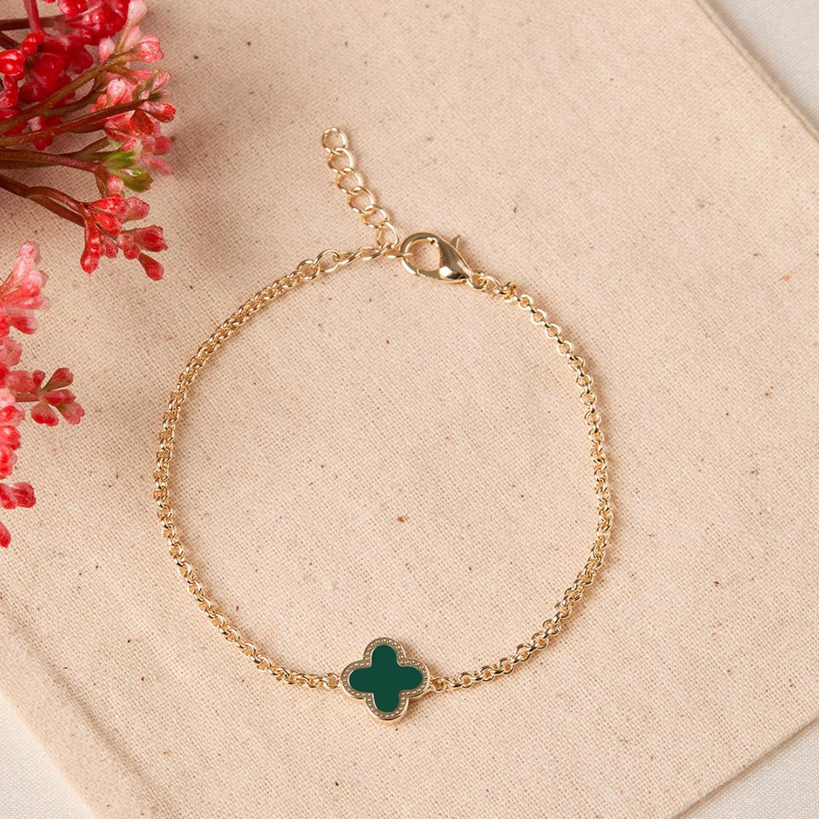 Green & Gold Clover Metal Bracelet main product photo