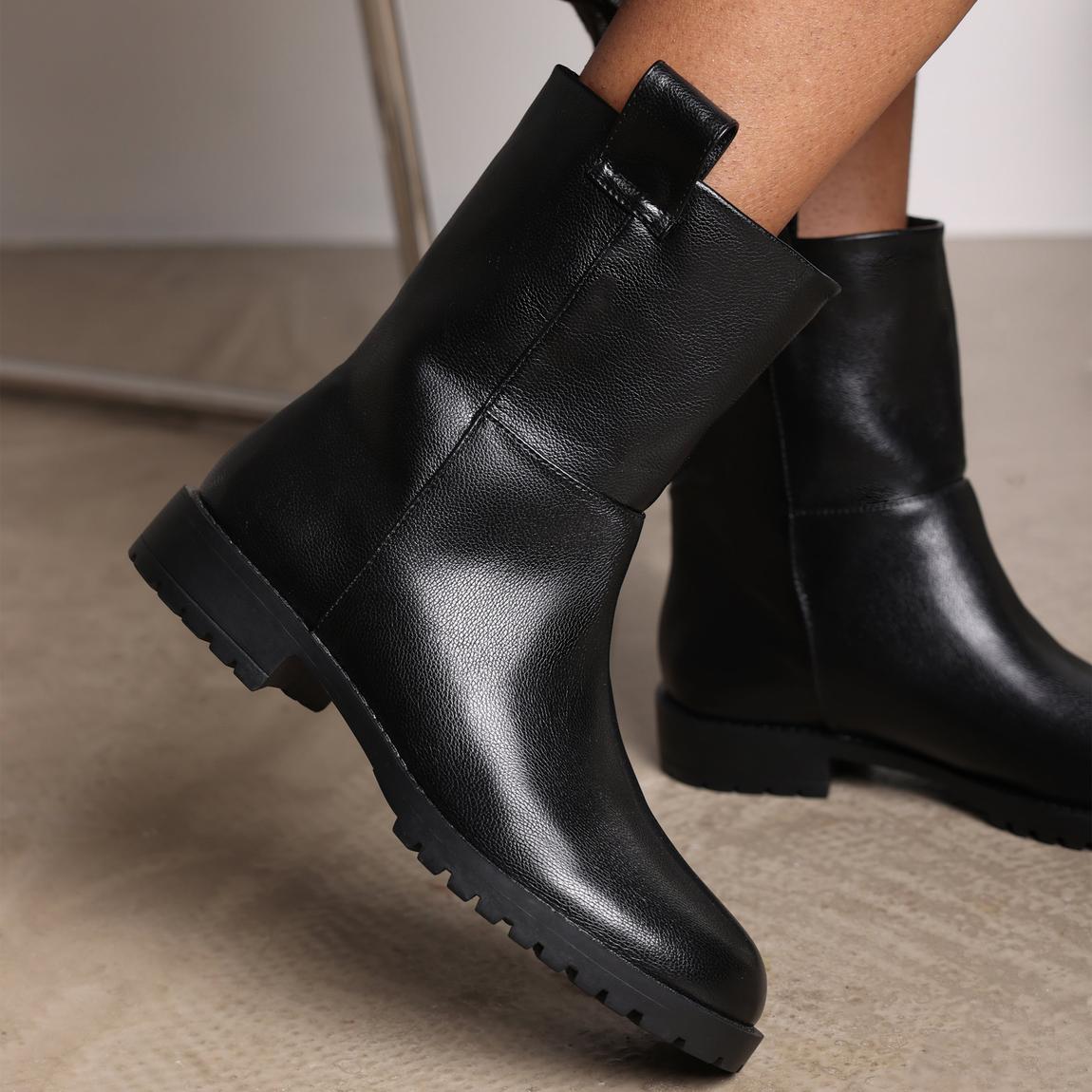 'Winter' Wide Fit Mid Calf Boot With Stitching Detail main product photo