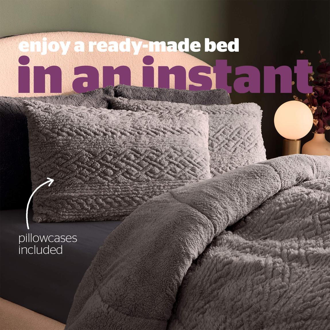 Silentnight Teddy Fleece 10.5 Tog Coverless Duvet with Matching Pillowcases main product photo
