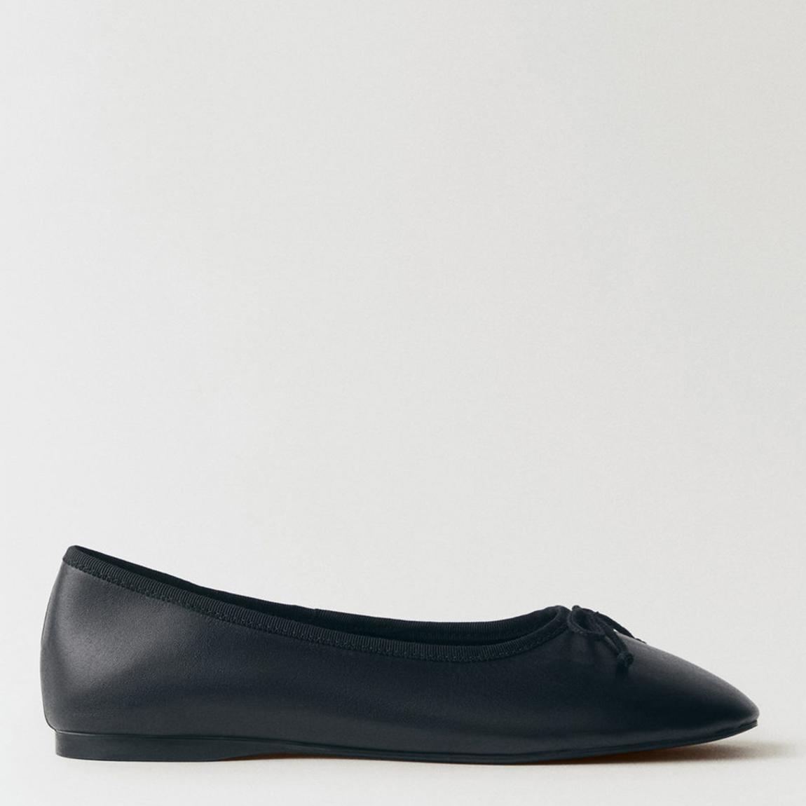 Black Leather ballet flats with bow main product photo