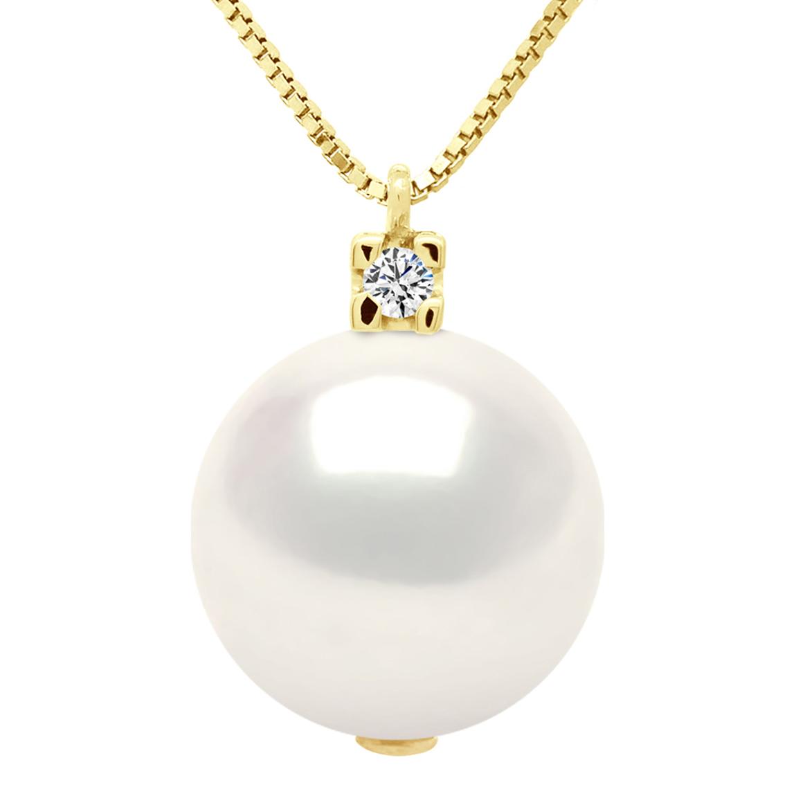Natural White Round Pearl 10-11 mm Prestige Yellow Gold & Diamond Necklace main product photo