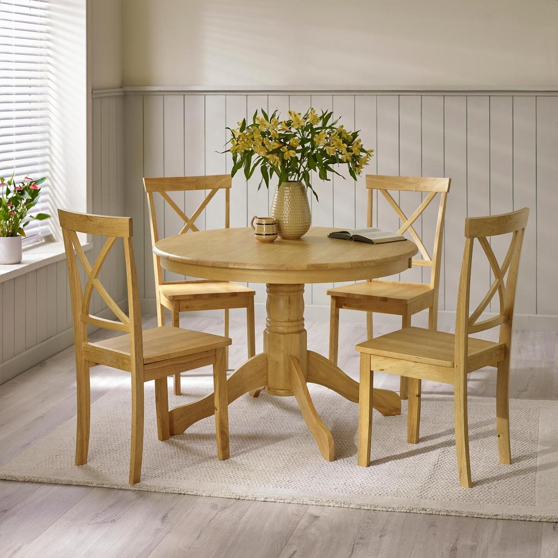 Furniturebox Bude Oak Effect Round Wooden Dining Table & 4 Millford Chairs main product photo