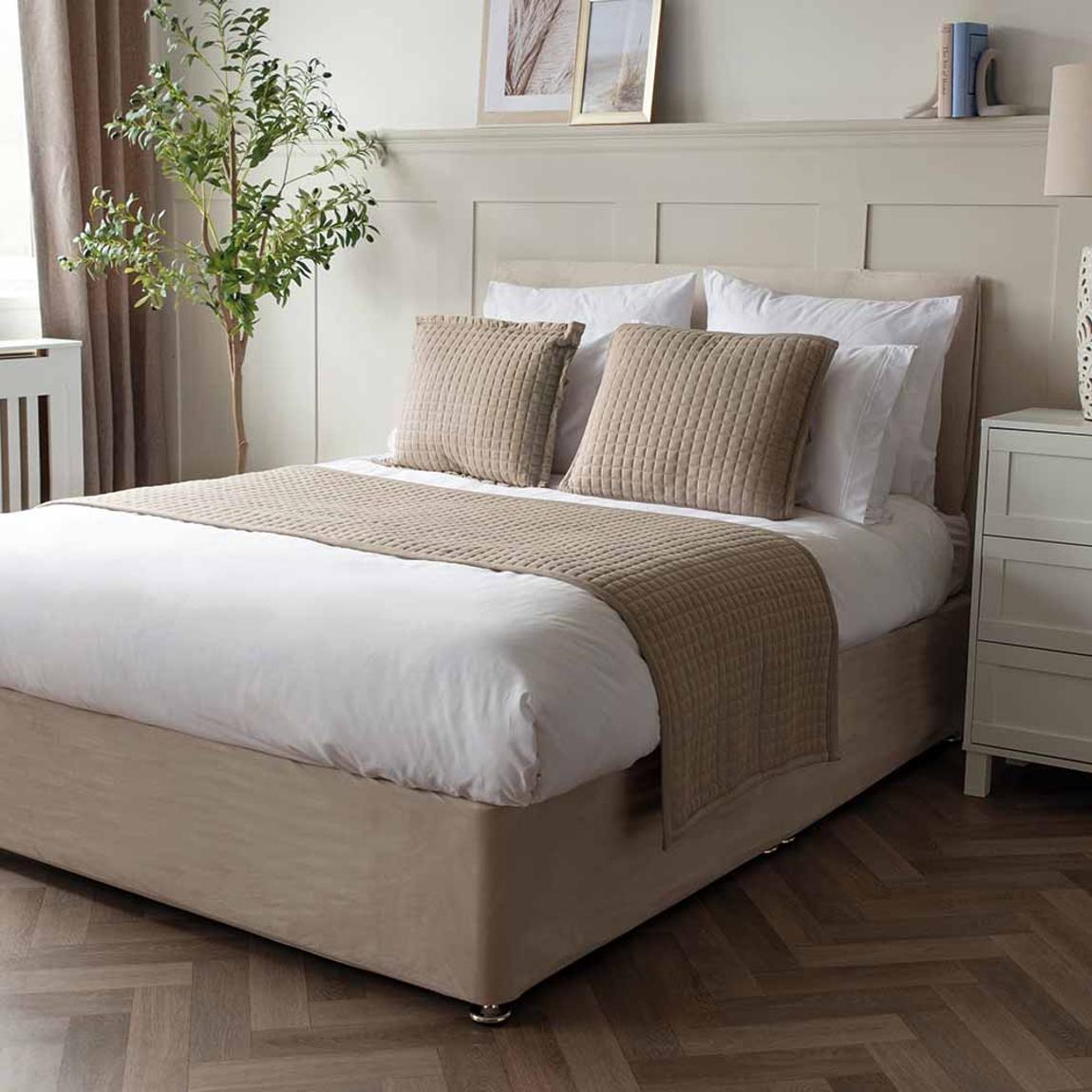 Belledorm Crompton Bed Runner Mocha 70 X 220Cm main product photo