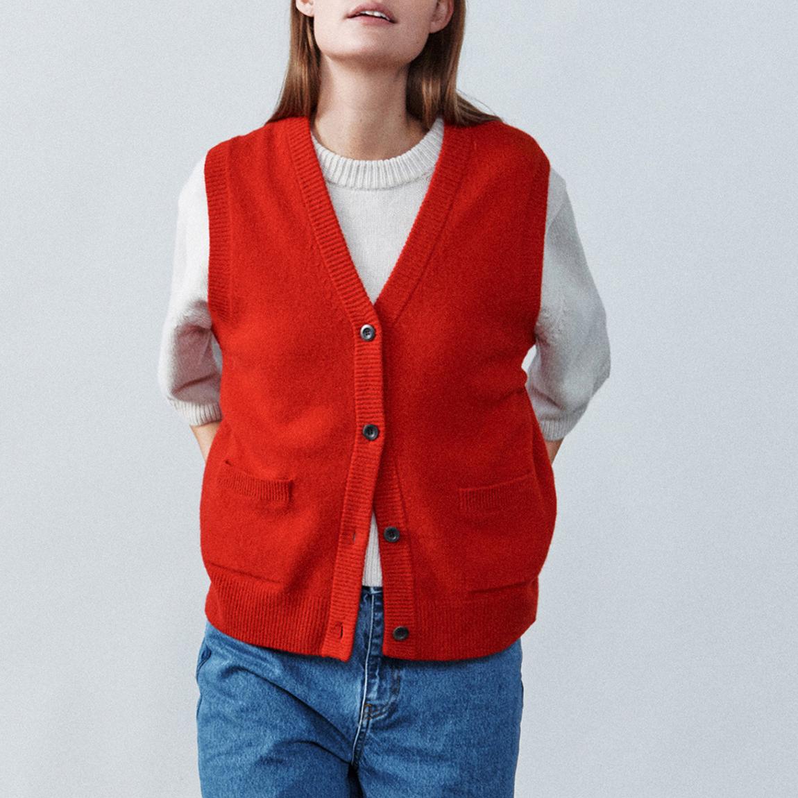 Red Sleevless Wool Cardigan main product photo