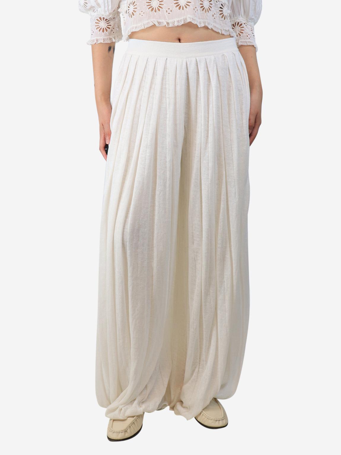 White pleated wide-leg trousers main product photo