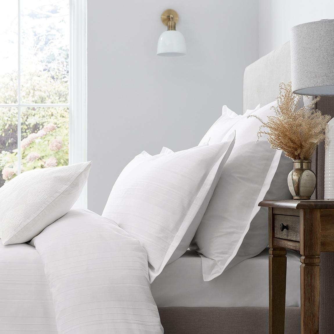 Seren Superking Duvet Cover, White main product photo