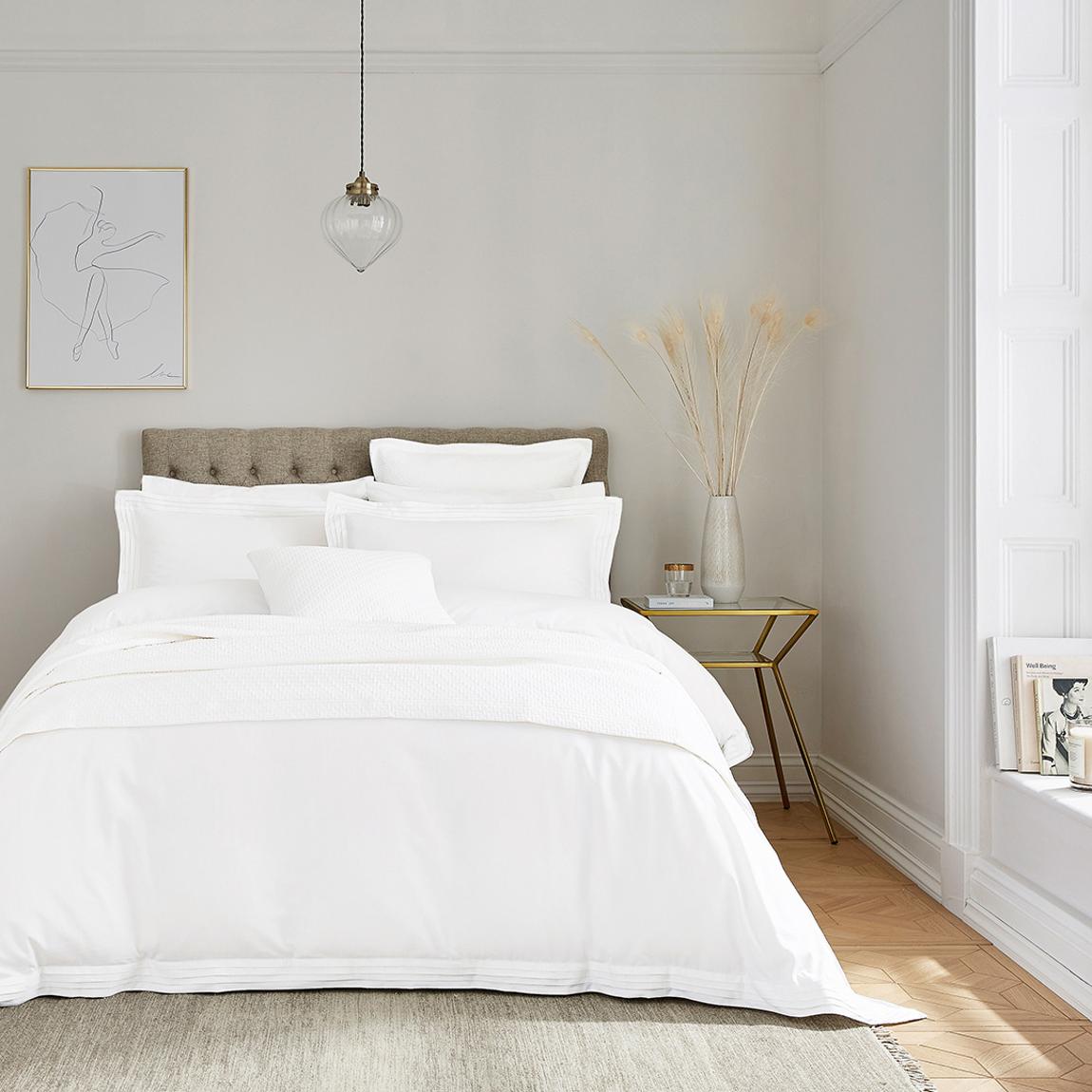 Vendi Super King Duvet Cover, White main product photo