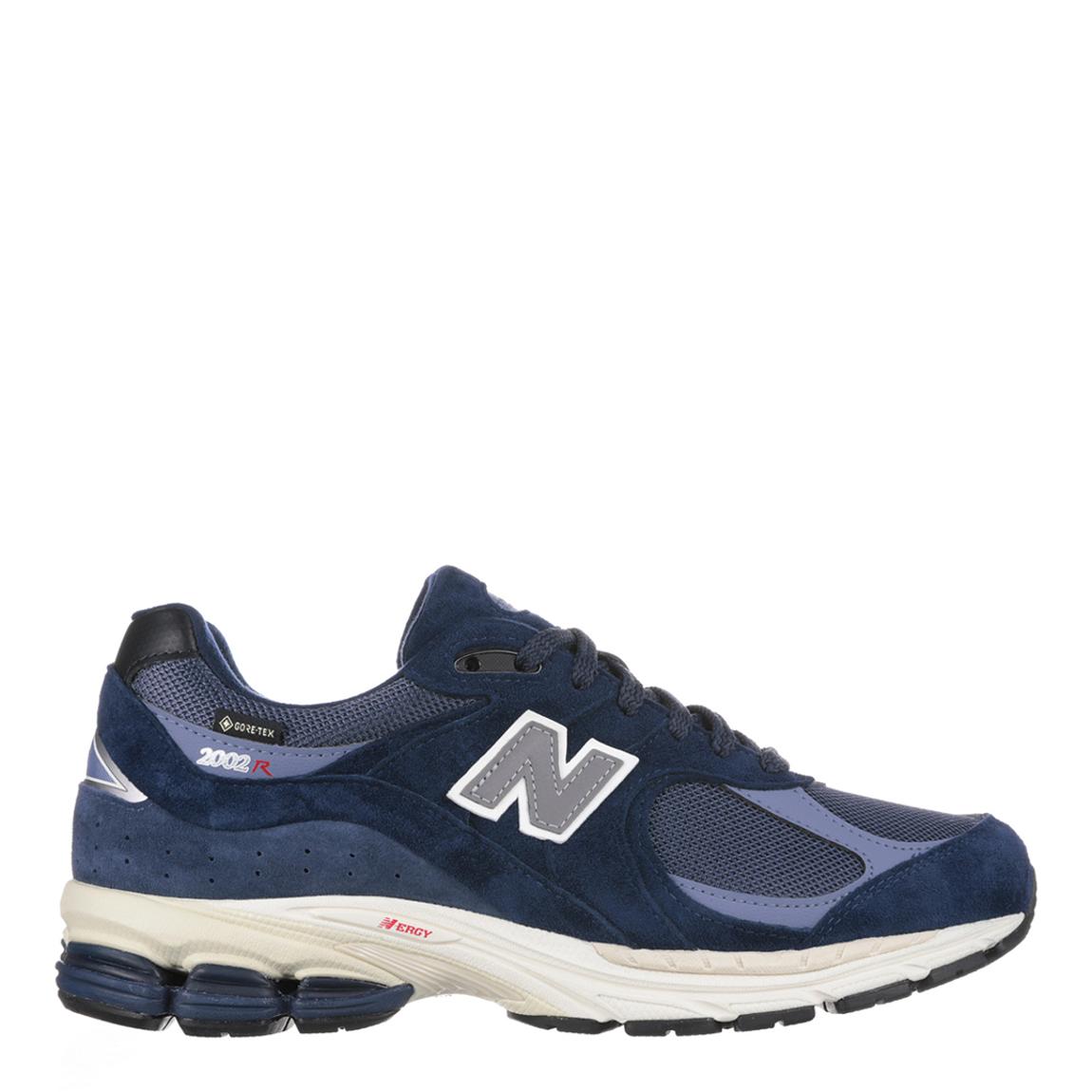 Unisex Gore Tex Navy/Grey 2002R Trainers main product photo