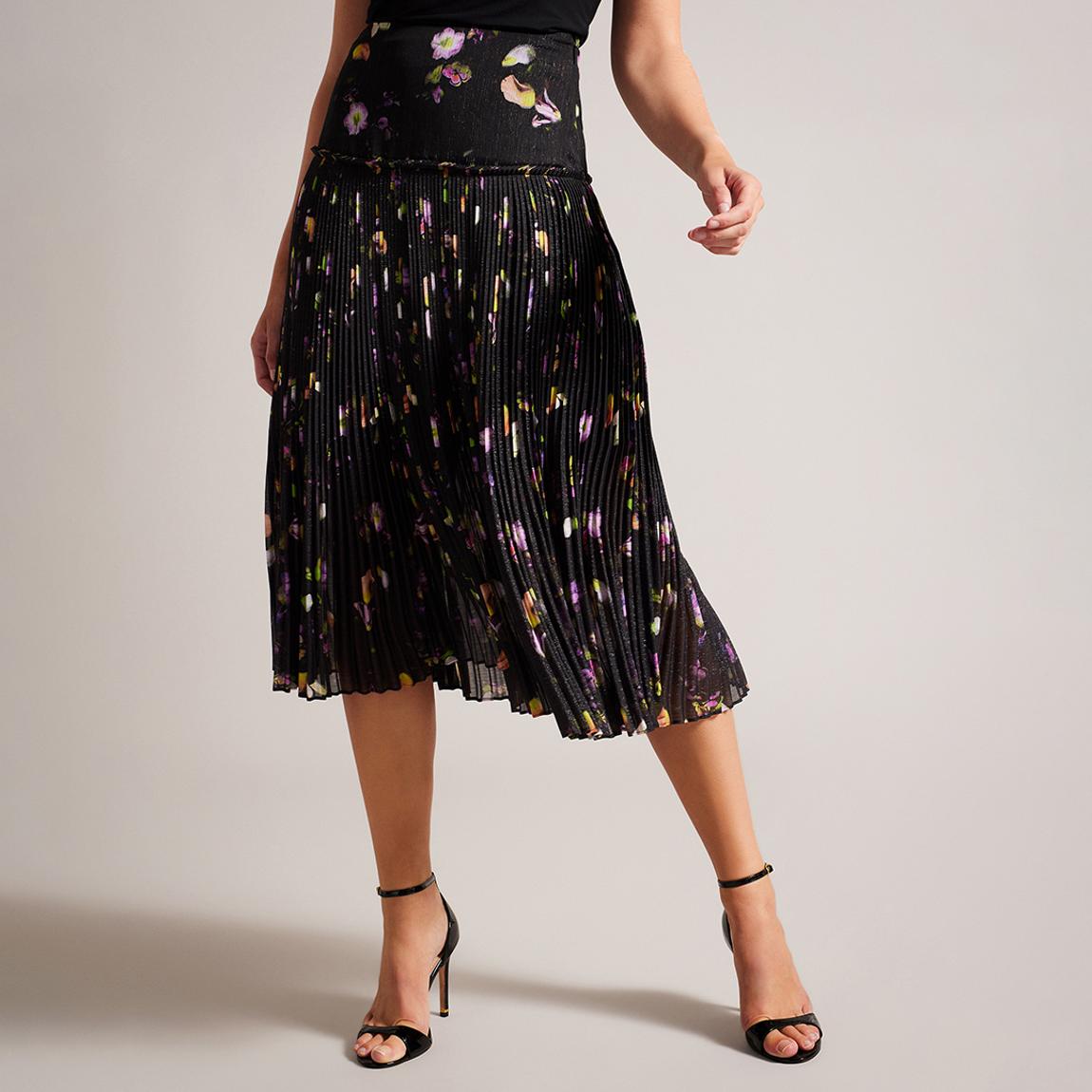 Black Tereysa Corrugated Pleated Skirt main product photo