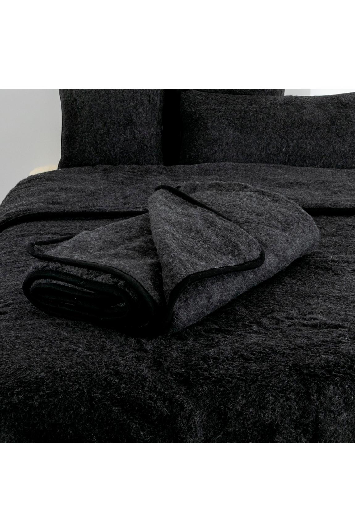 Merino Wool Blanket 220x200 - Black main product photo