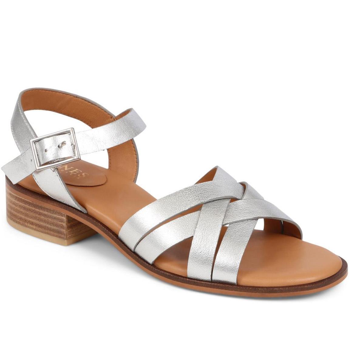 Geovana Leather Sandals main product photo