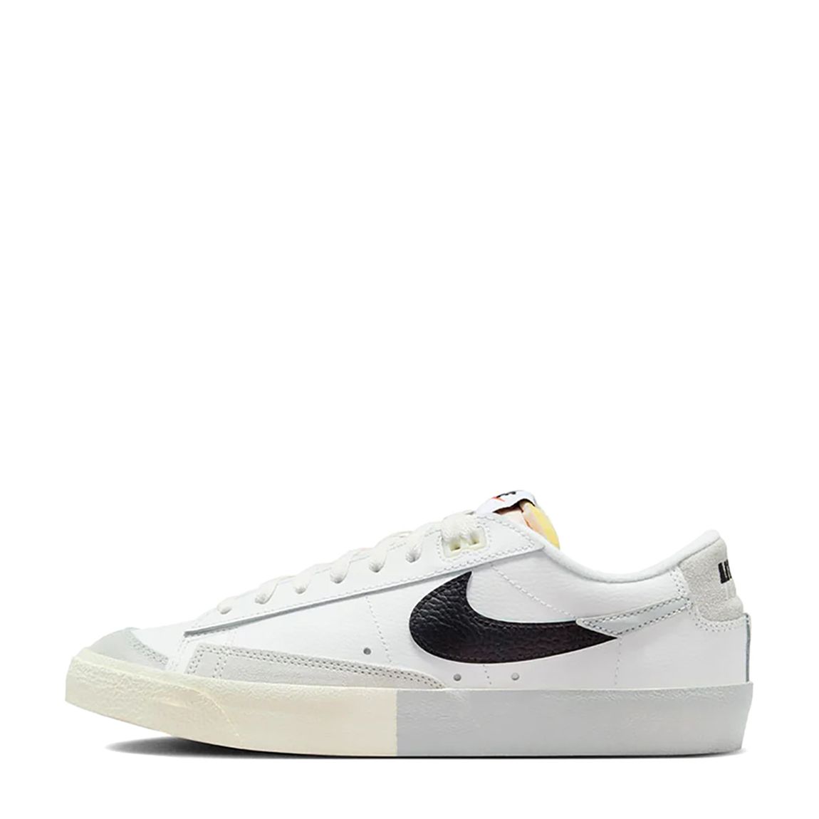 Men's White/Black Nike Blazer Low 77 Trainers