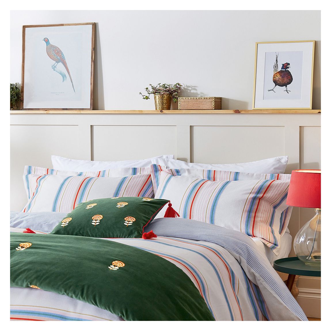 Golden Hour Stripe Super King Cover Set, White