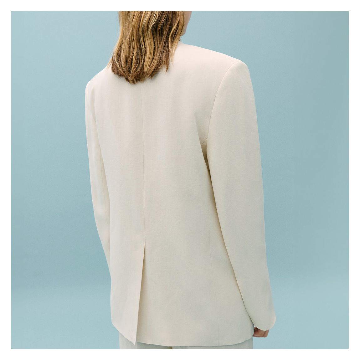 White Buttonless Blazer