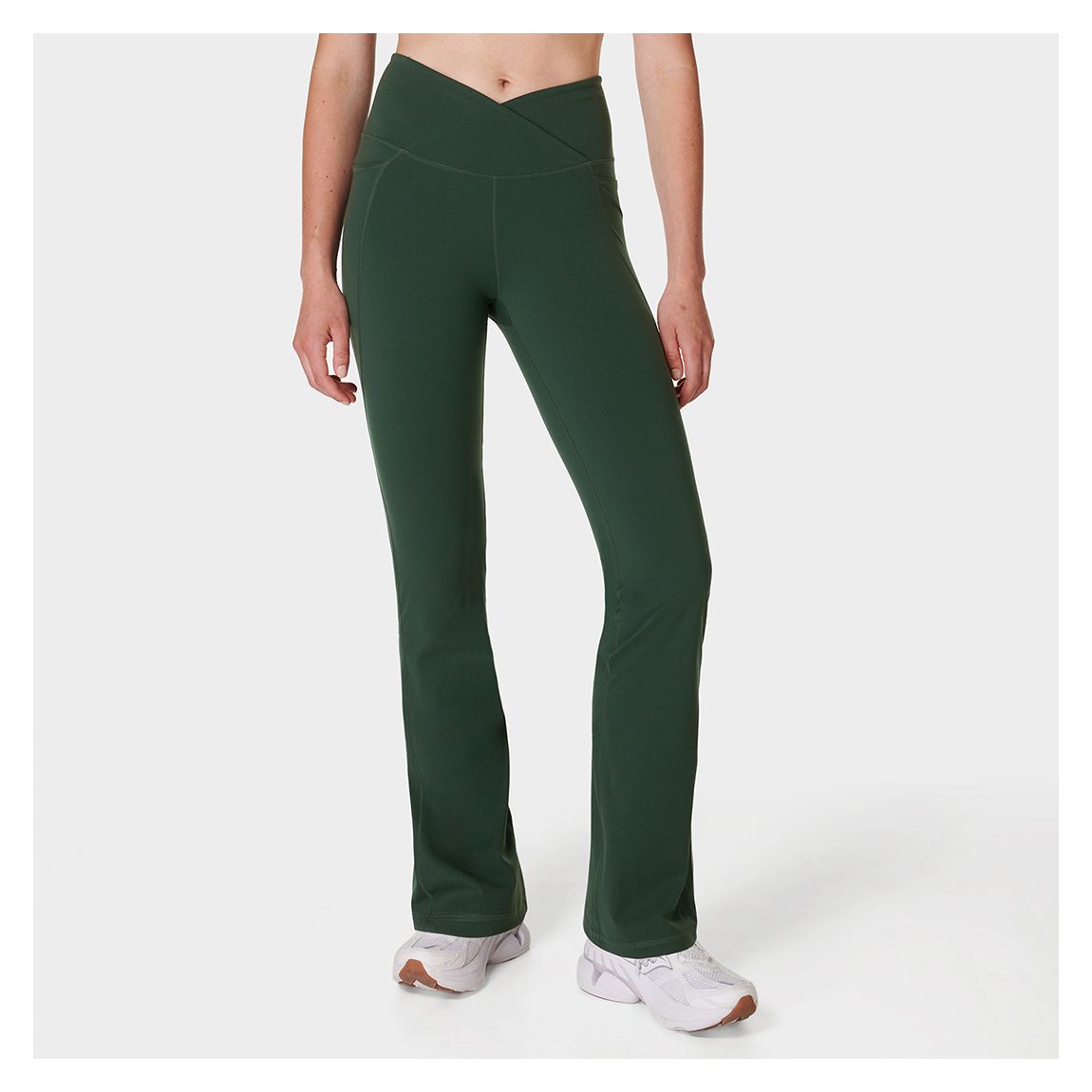 【WONDER WONDER】Kendall Low-Waist Bootcut Training Pants WONDER WONDER】Kendall Low-Waist Bootcut Training Pants