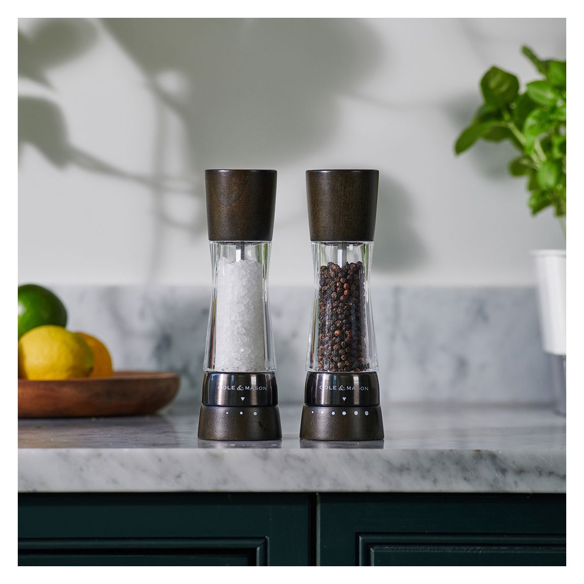 Derwent Black Salt &amp; Pepper Mill Set