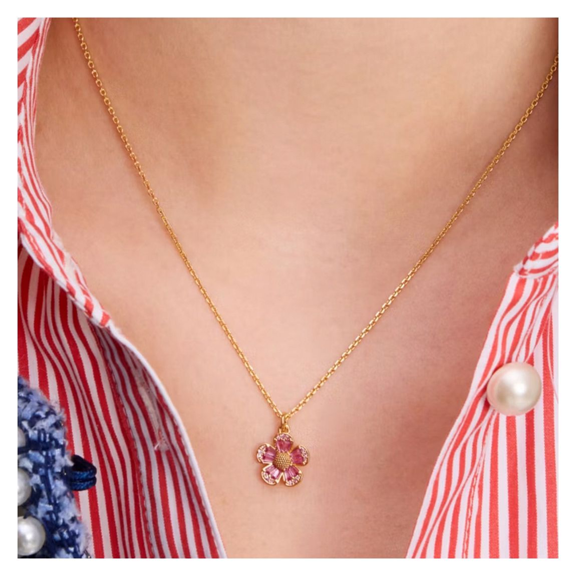 Pink Flower Pendant Necklace