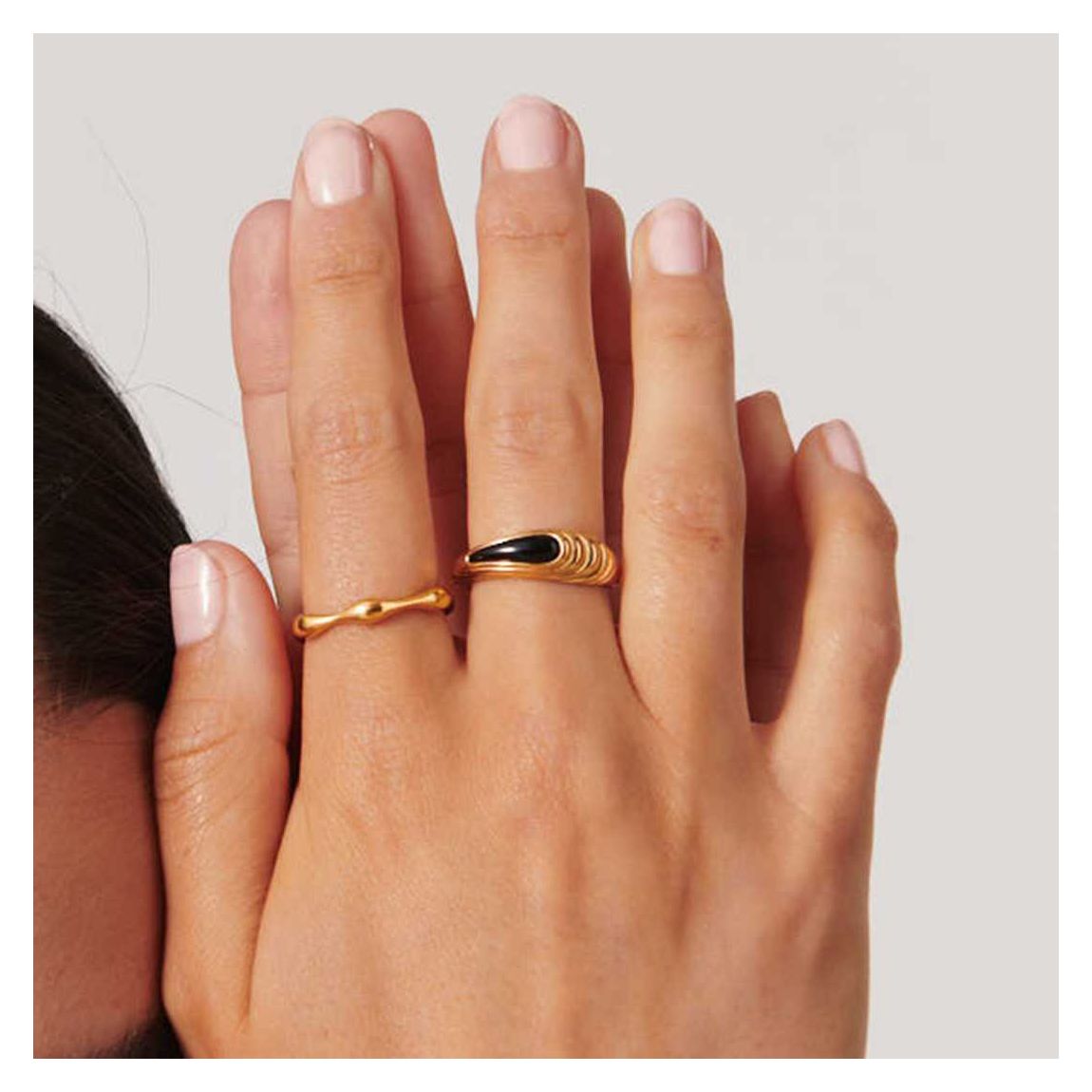 Missoma Gold Wavy Ridge Gemstone Stacking Ring - BrandAlley