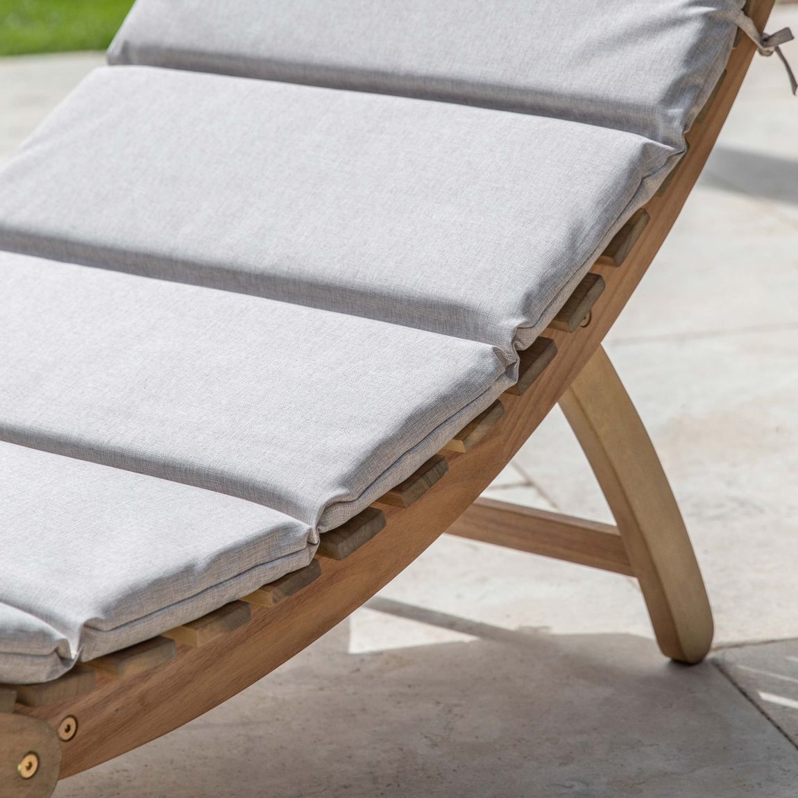 Sanford Foldaway Sunlounger