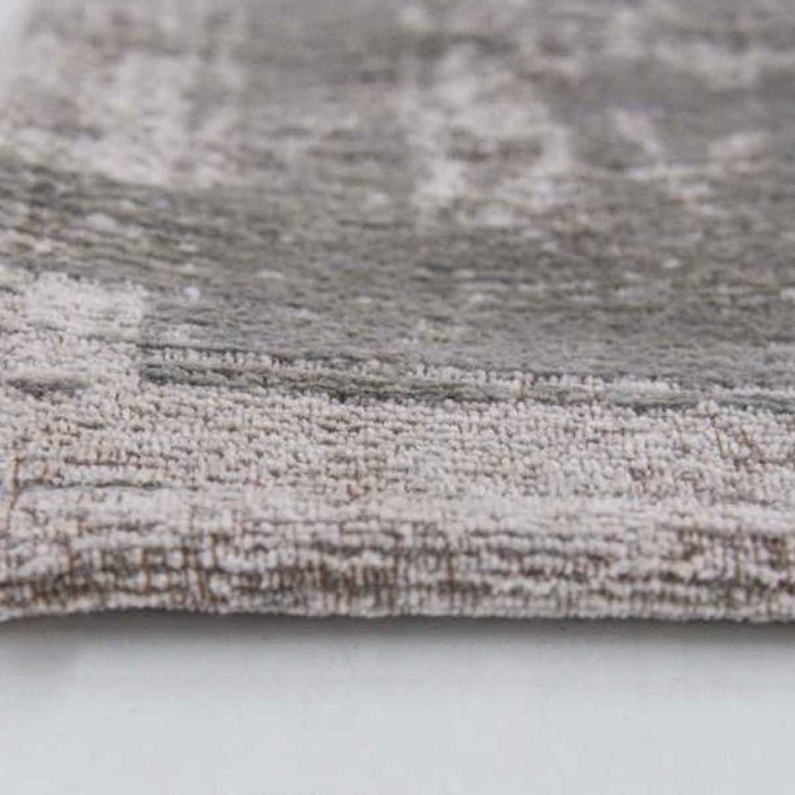 White Pepper Fading World 230 x 330 cm Rug