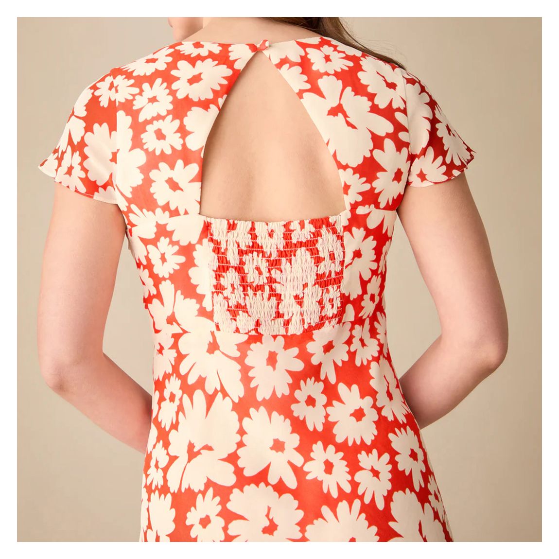 Petite Red Daisy Print Sweetheart Neckline Midi Dress