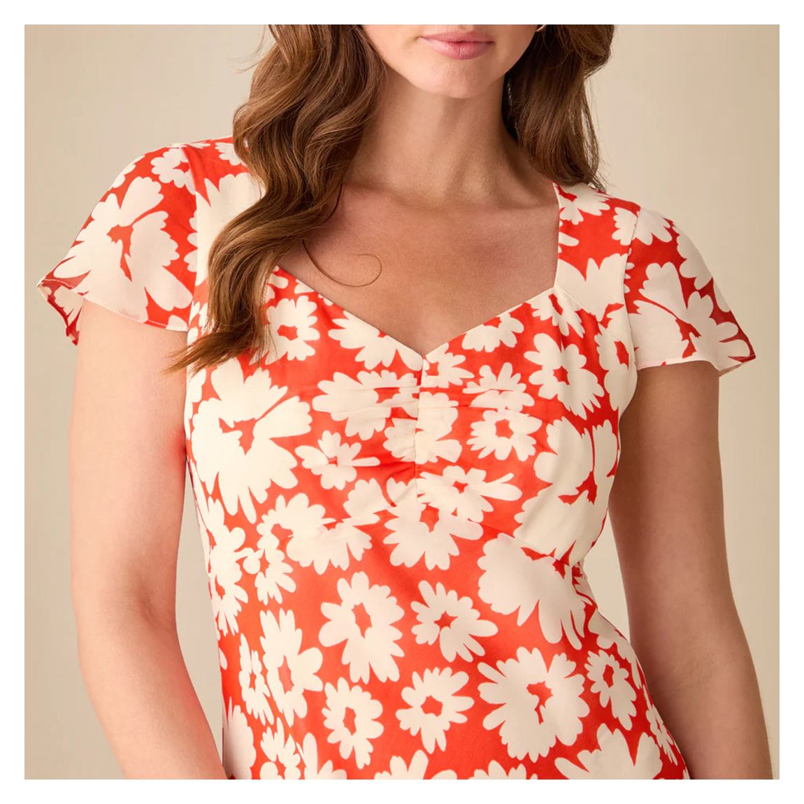 Petite Red Daisy Print Sweetheart Neckline Midi Dress