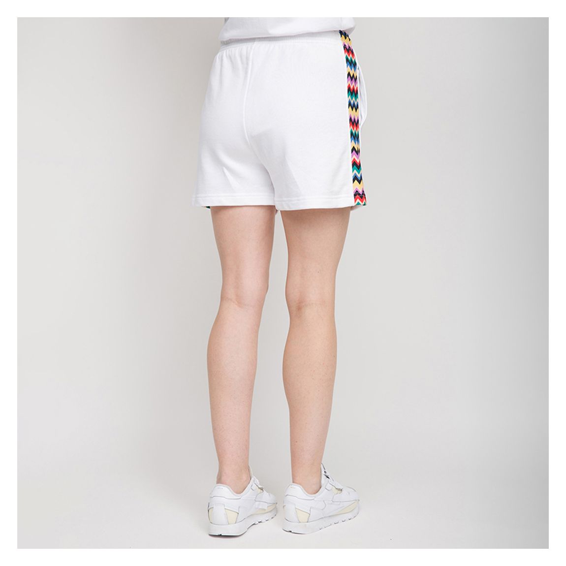 【BAON】Riconi Two Way String Short Padding Missoni White Zig Zag Taping Drawstring Shorts - BrandAlley
