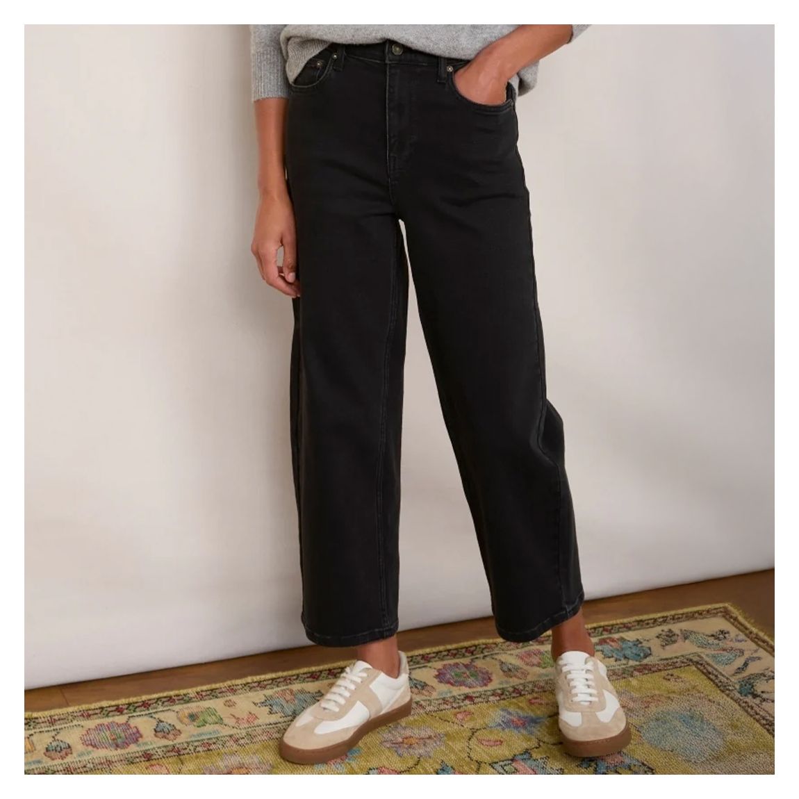 Washed Black Lula Barrel Jean