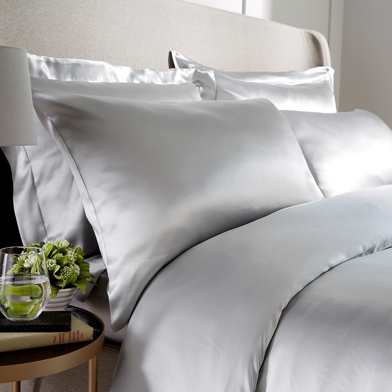 Silk Pair of Housewife Pillowcases, Grey BrandAlley