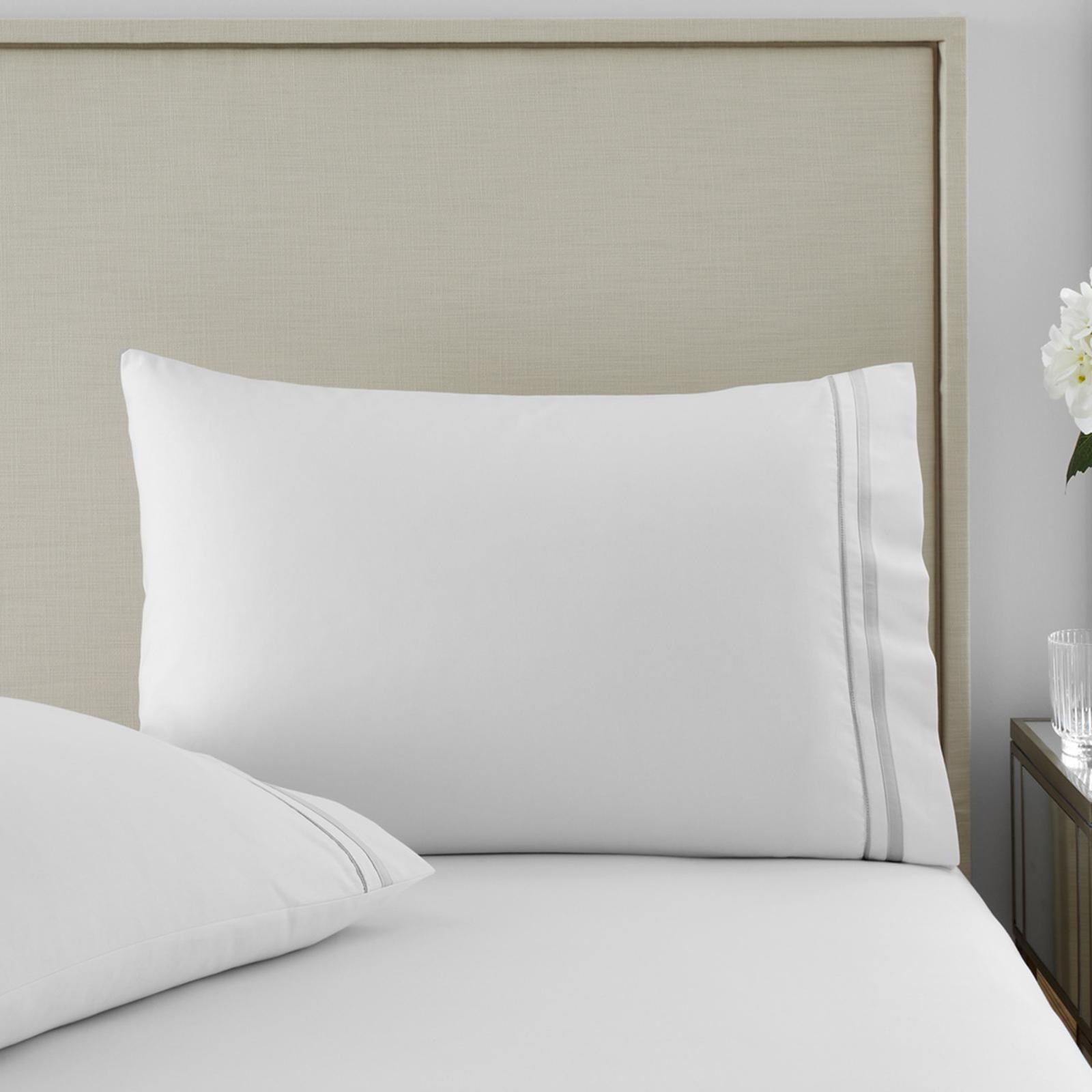 1000TC Pair of Housewife Pillowcases, White/Grey BrandAlley