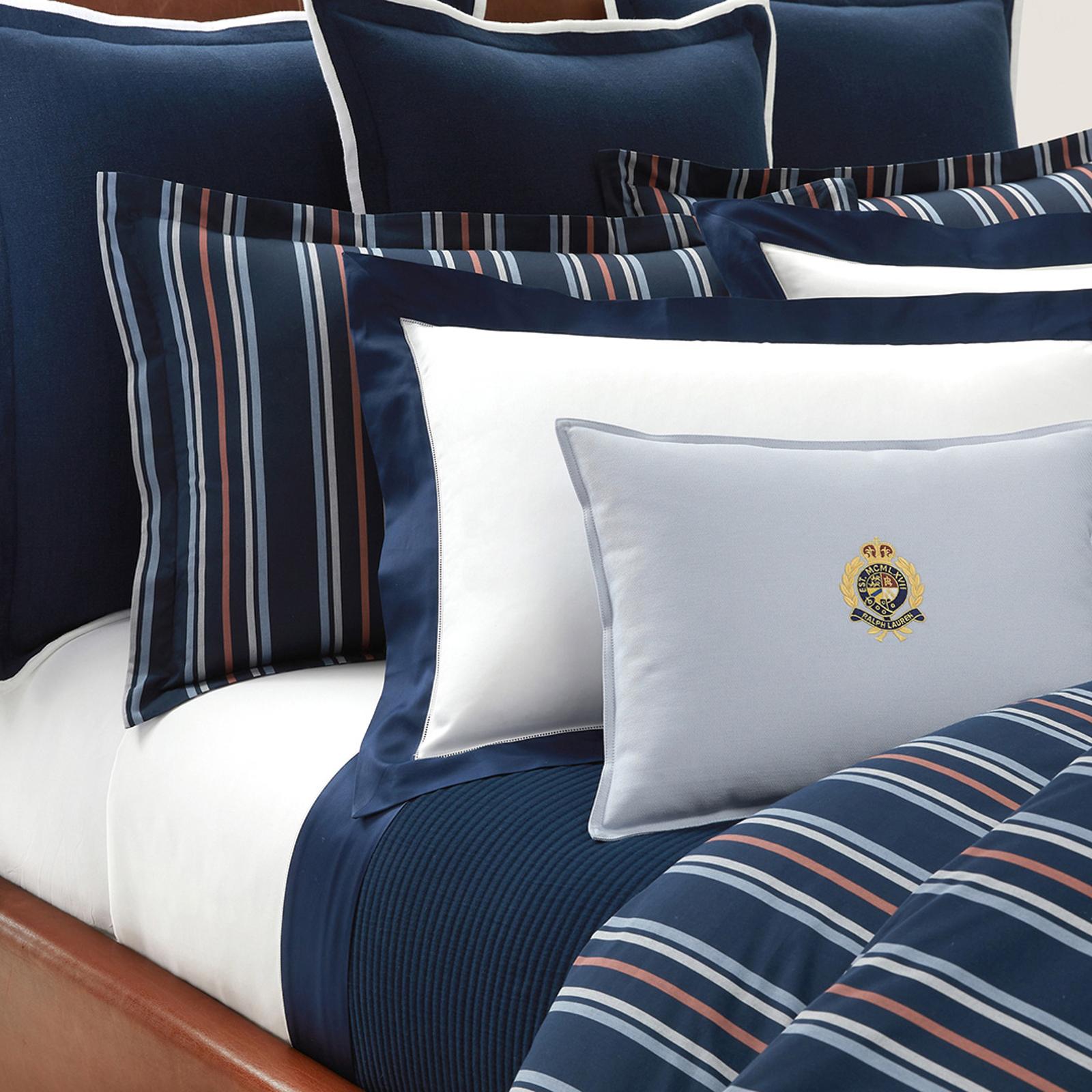 Baylee Oxford Pillowcase, Navy/Red BrandAlley