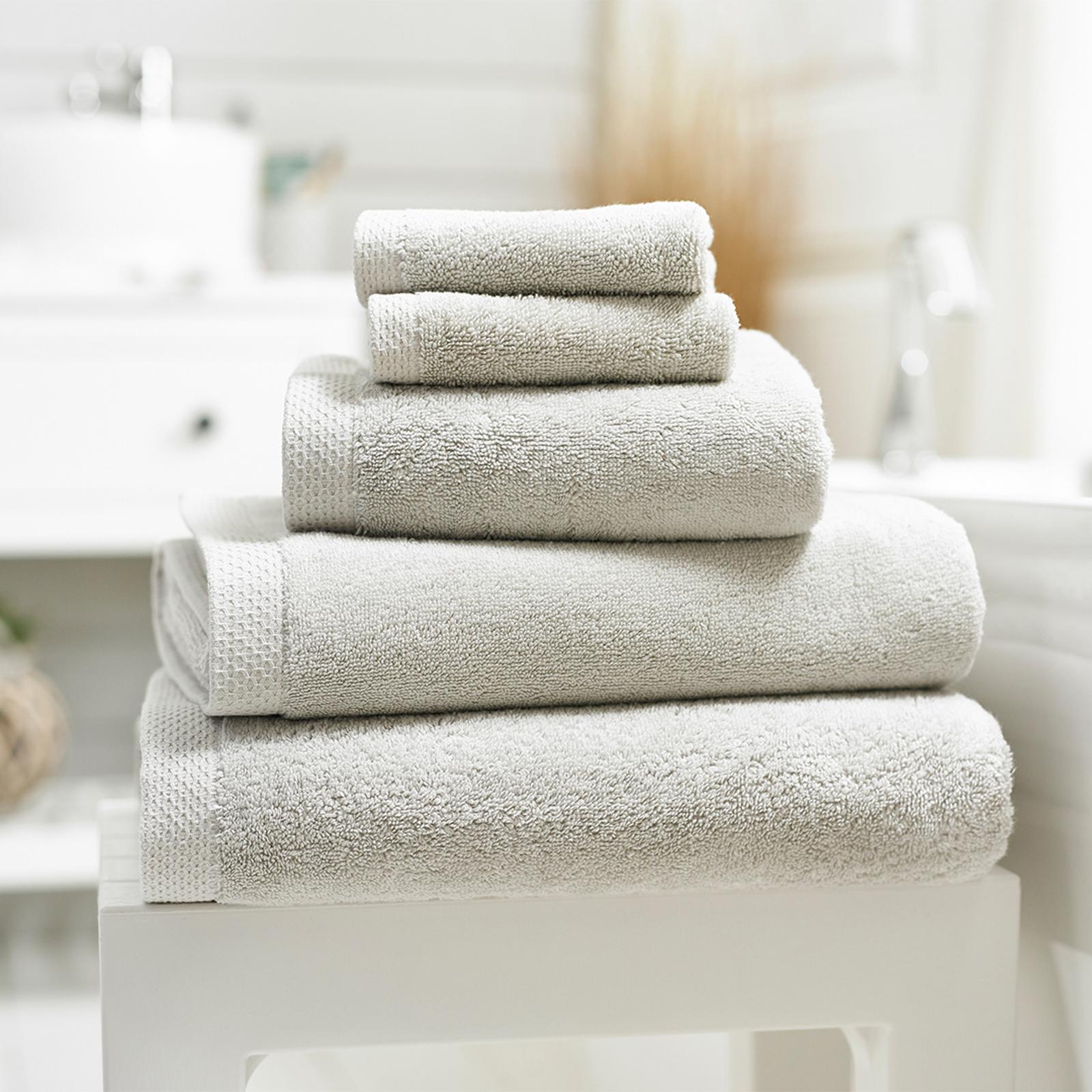 Pack of 8 Egyptian Spa 700GSM Towels Bundle, Putty - BrandAlley