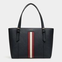 BALLY　バック Laid back – the Easy Bally tote captured by @raminmvs. #Bally