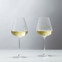 Set of 2 Vera Wang Swirl White Wine Glasses