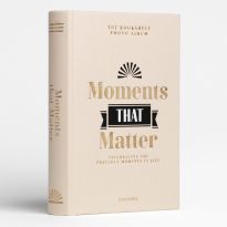 Bookshelf Album - Moments That Matter
