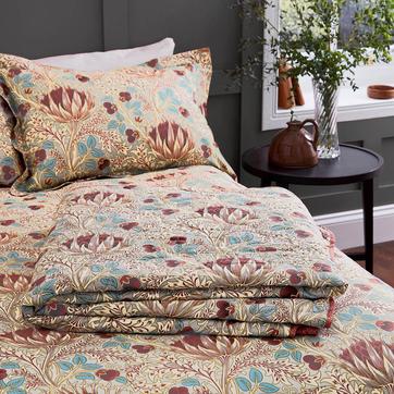 Artichoke, Bedspread, Wine