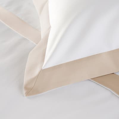 800TC Wide Border Pair of Housewife Pillowcases, White/Flax