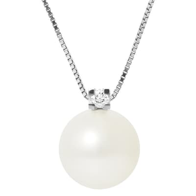 White Silver Freshwater Pearl Necklace