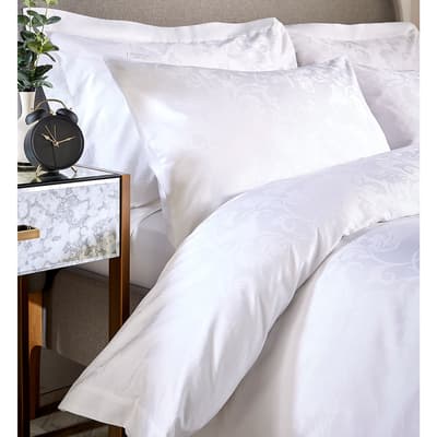 300TC Rococo Jacquard Pair of Housewife Pillowcases, White