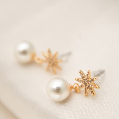 Gold/White Star Pearl Drop Earrings