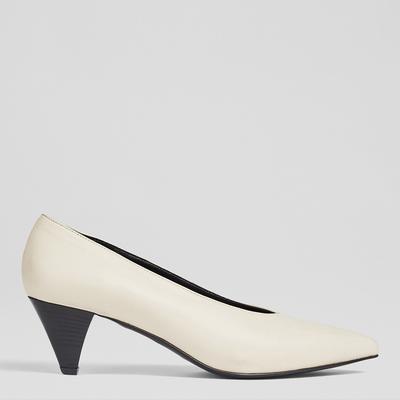 Cream Suede Zayla Closed Courts