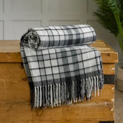 Buchanan 140x185cm Throw, Grey