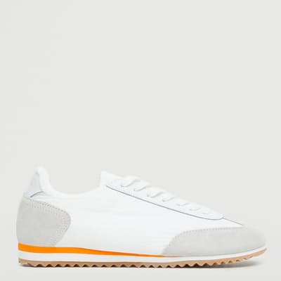 White Pace Sports Trainer