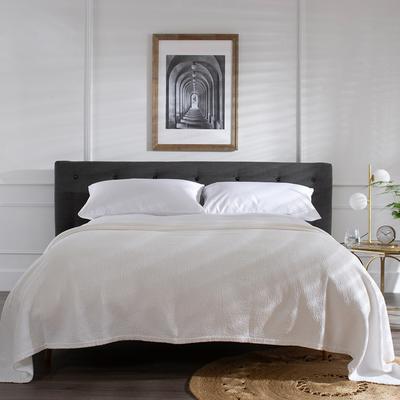 Guimaraes Bedspread, White