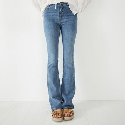 Light Wash Liv Flared Jeans 