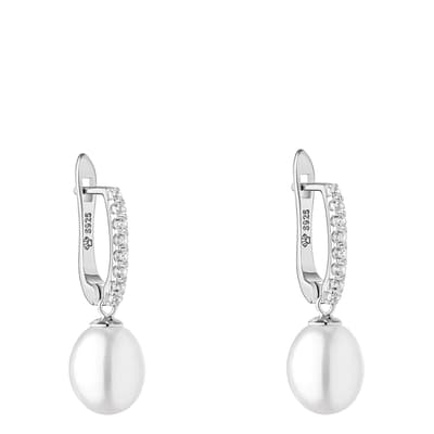 White Freshwater Pearl Earrings
