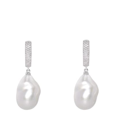 White Freshwater Pearl Earrings
 8.5-9mm