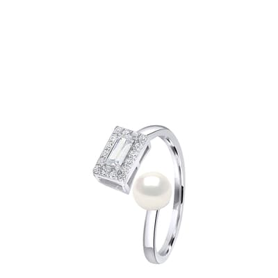 White Freshwater Pearl Ring  5-6 mm