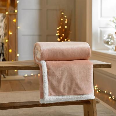 Blackbrook  125x150cm Throw, Pink