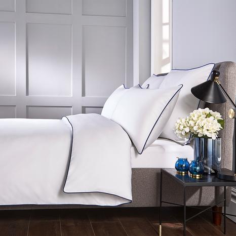 400TC Piped Superking Piped Duvet Set, White/Navy